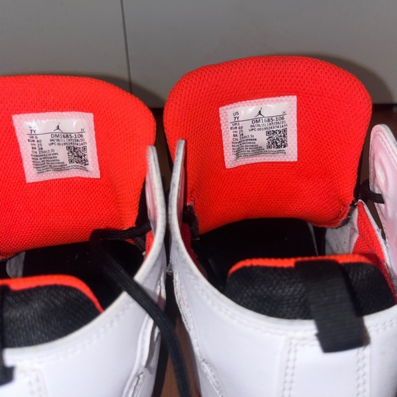 Air Jordan 6 Retro 'White Infrared' 2014 size 7y (8.5 women’s) - Picture 4 of 5